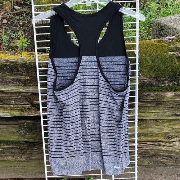 DANSKIN NOW Dri More Racerback Tank Top Large - Picture 6 of 9